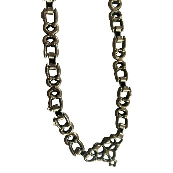 Vintage Unique Heavy Silver tone Chain-Link Necklace With Ornate Centerpiece 18 - Picture 6 of 6